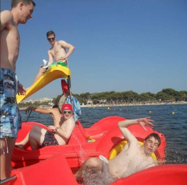 Acid Picdump (90 pics)