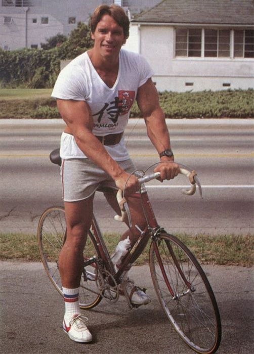 Throwback Photos Of Guys Trying To Look Cool In Short Shorts (20 pics)