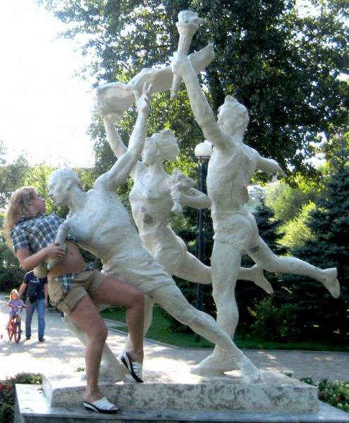 Acid Picdump (108 pics)