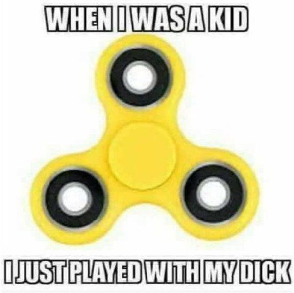 Now Everyone Wants To Own A Fidget Spinner (32 pics)