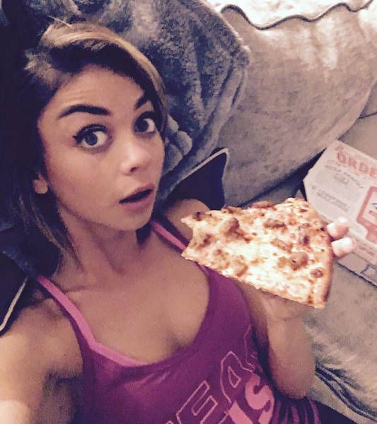 Modern Family Star Sarah Hyland Reacts To Body Shamers (16 pics)