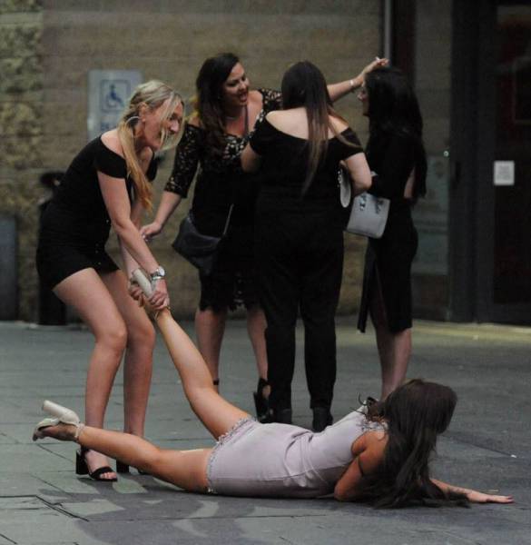 Acid Picdump (112 pics)