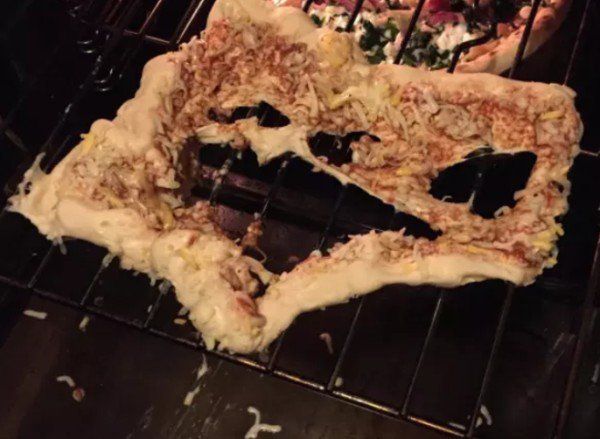 People Who Should Be Banned From Pizza Forever (21 pics)