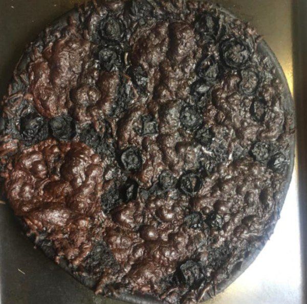 People Who Should Be Banned From Pizza Forever (21 pics)
