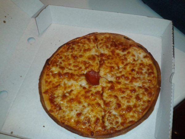 People Who Should Be Banned From Pizza Forever (21 pics)