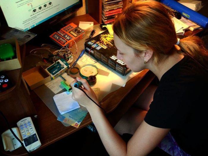 Don't Tell Them These Jobs Were Made For Men (19 pics)