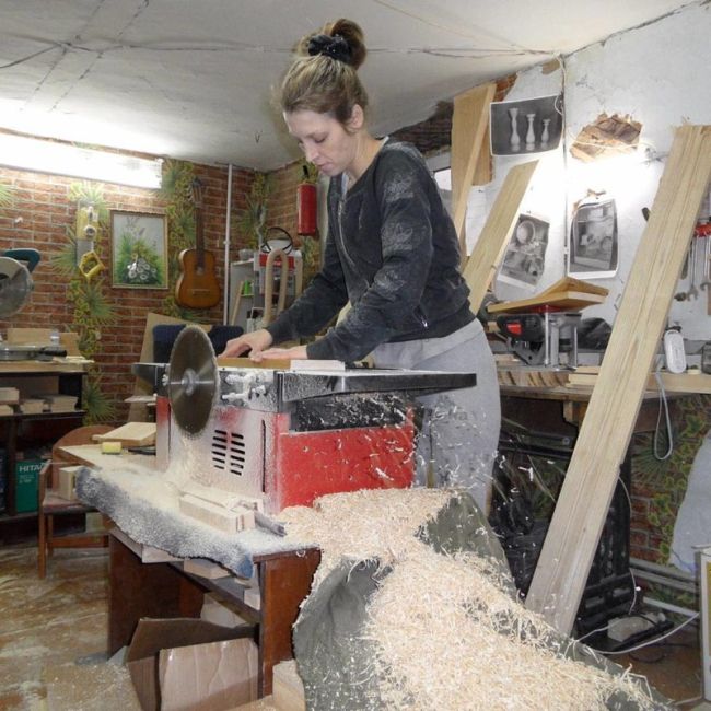 Don't Tell Them These Jobs Were Made For Men (19 pics)
