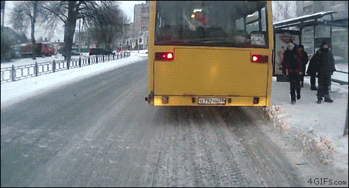 These Gifs Vividly Show Terrifying Moments (32 gifs)