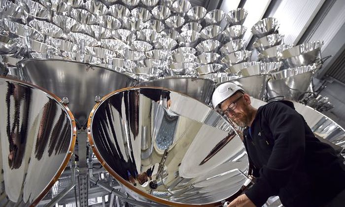 Germans Switch On The Largest Artificial Sun (7 pics)