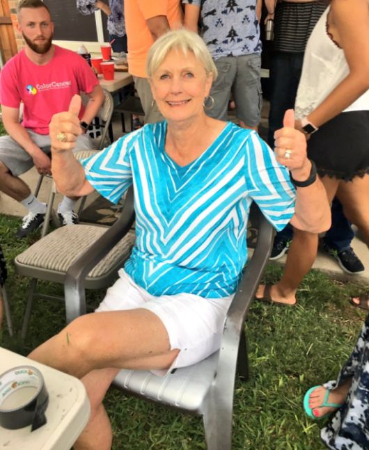 This Grandma Still Knows How To Party (2 pics)
