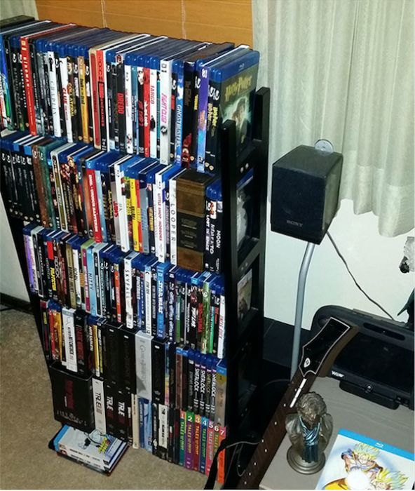 Wife Plays A Ridiculous Prank On Her Gamer Husband (11 pics)