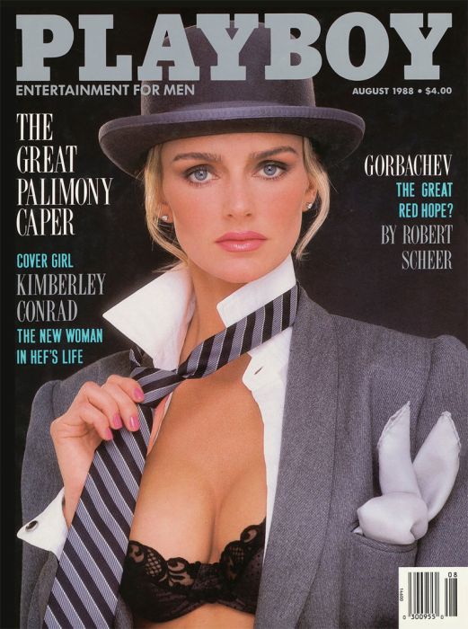 7 Former Playboy Playmates Recreate Their Famous Covers (14 pics)