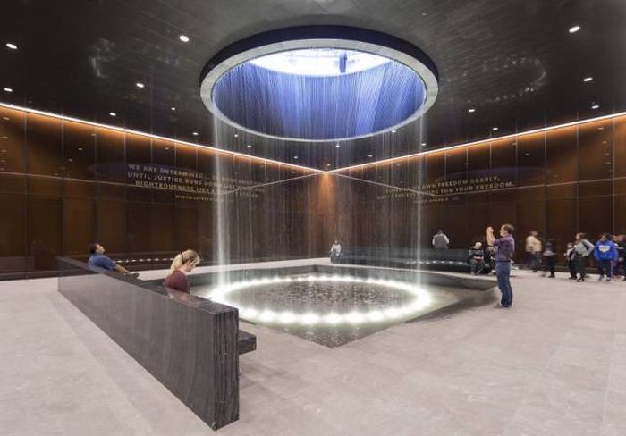 This World Is Full Of Magnificent Fountains (36 pics)