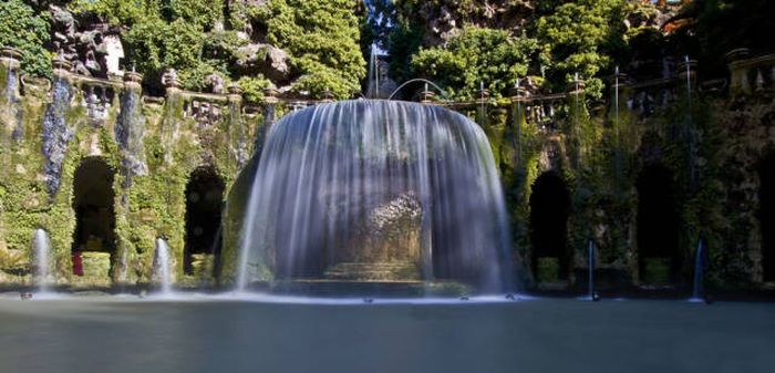 This World Is Full Of Magnificent Fountains (36 pics)