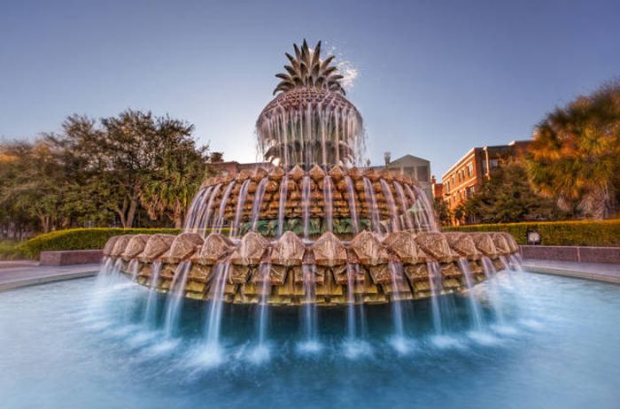 This World Is Full Of Magnificent Fountains (36 pics)