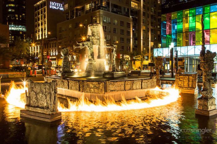 This World Is Full Of Magnificent Fountains (36 pics)