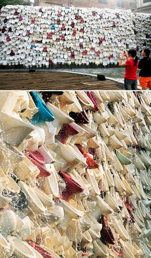 This World Is Full Of Magnificent Fountains (36 pics)