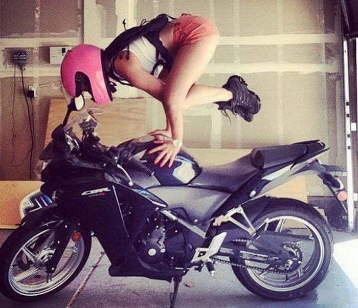 Hot Girls Who Want To Take You For A Ride (42 pics)