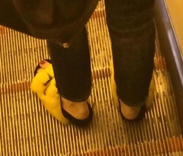 Fashion Gets Really Weird On The Russian Metro (29 pics)