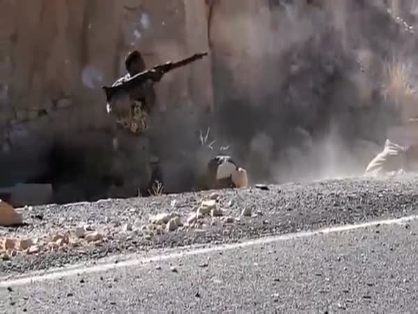Rebel Fighter Has No Idea How To Shoot Big Gun