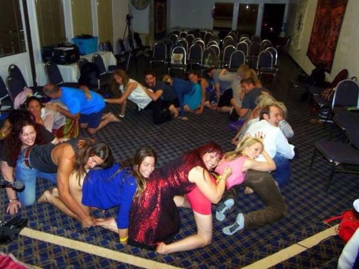 Acid Picdump (92 pics)