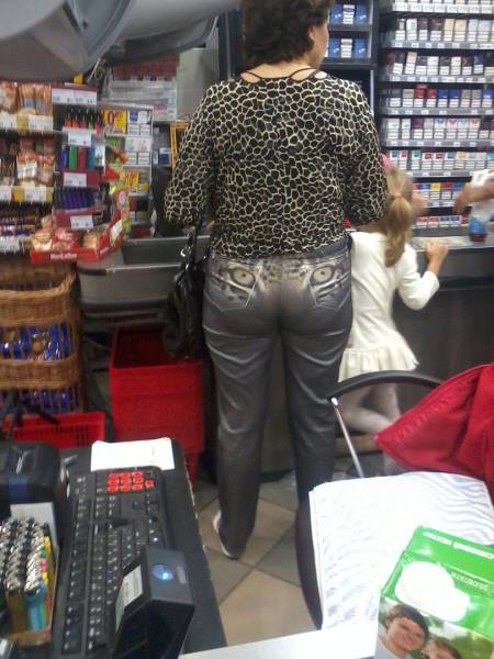 Acid Picdump (92 pics)