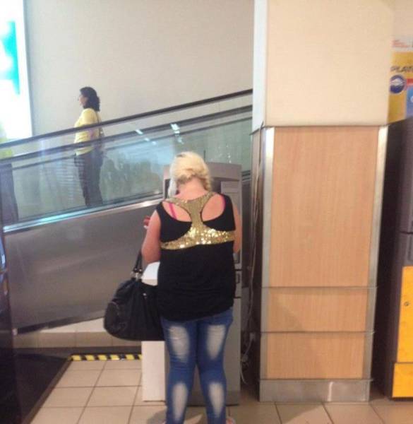 Fashion Can Be Really Brutal Sometimes (43 pics)
