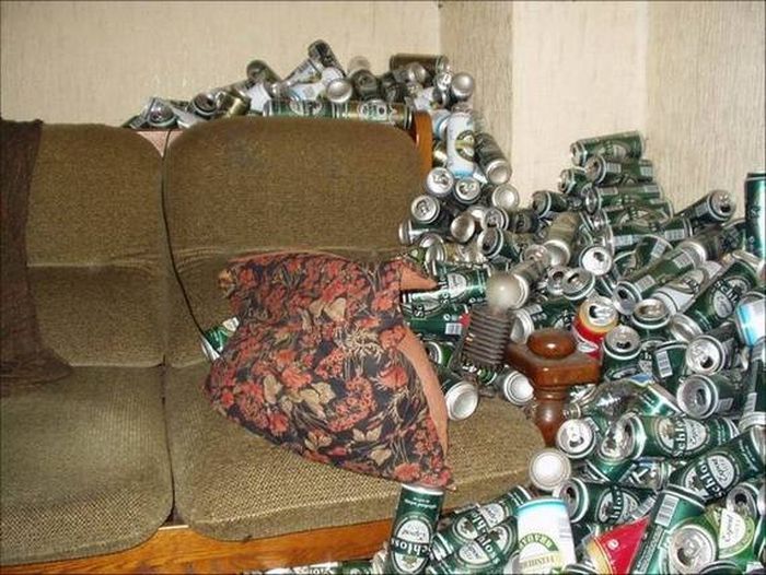 Inside The Apartment Of An Alcoholic (12 pics)