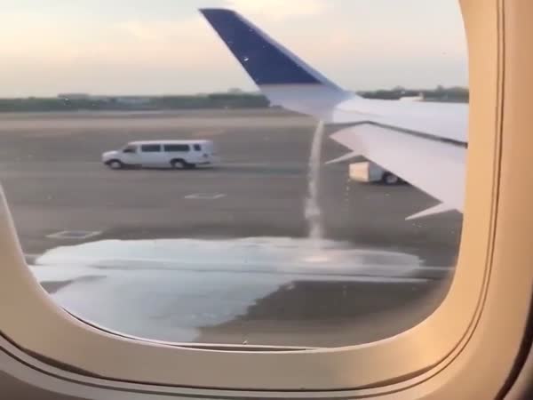 Venice Impressive Fuel Leak At Newark