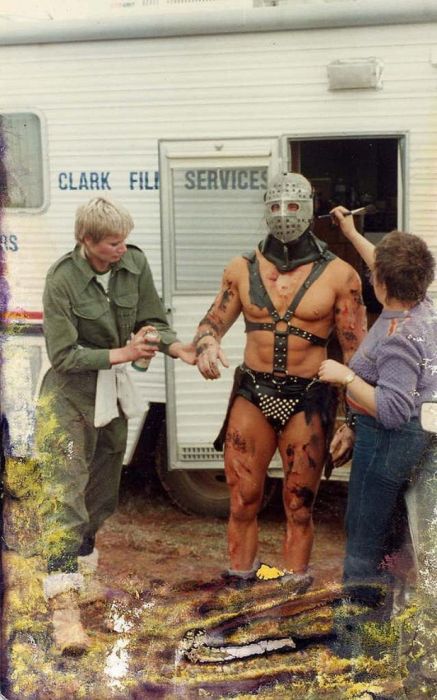 Captivating Behind The Scenes Photos From Famous Movie Sets (15 pics) Captivating Behind The Scenes Photos From Famous Movie Sets (15 pics)