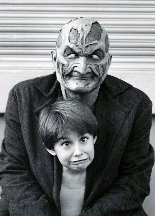 Captivating Behind The Scenes Photos From Famous Movie Sets (15 pics) Captivating Behind The Scenes Photos From Famous Movie Sets (15 pics)