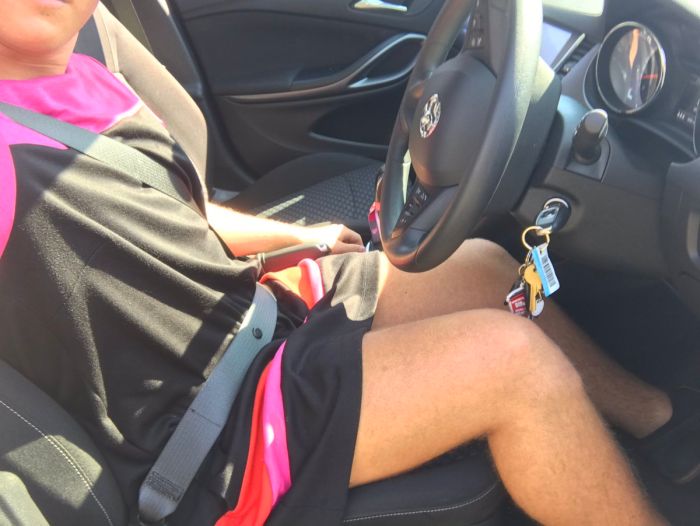 Guy Wears Dress To The Office After Being Told He Can't Wear Shorts (4 pics)