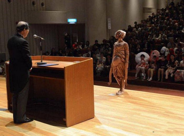 Japan Brings You A Massive Dose Of Awkwardness (45 pics)