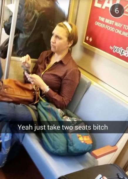 Women Who Make You Wish To Never Take Public Transport Again (5 pics)