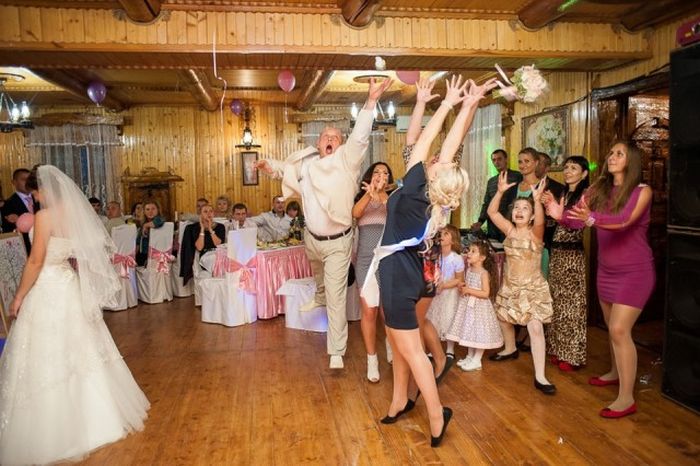 Russian Weddings Are Funny (21 pics)