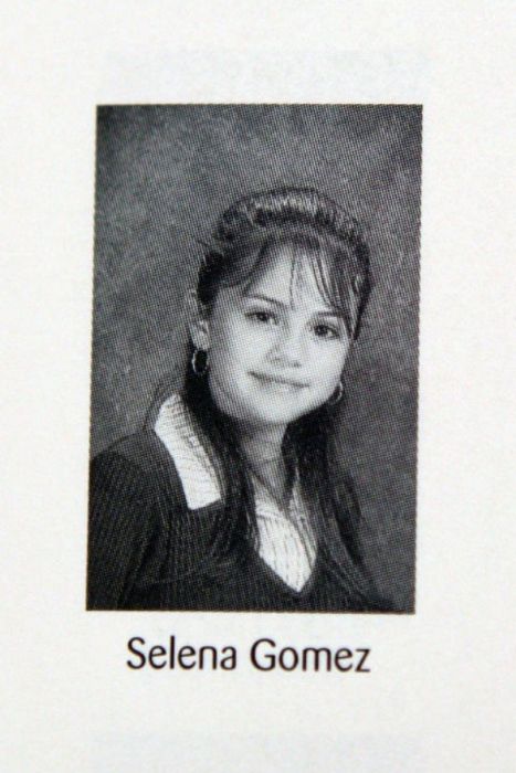 Celebs That Are Almost Unrecognizable In Their Yearbook Photos (41 pics)