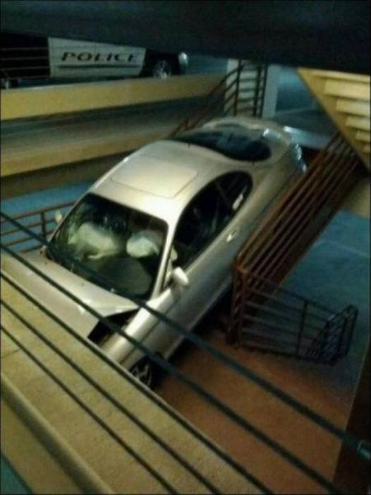 Car Crashes That Will Make You Wonder How And Why (32 pics)