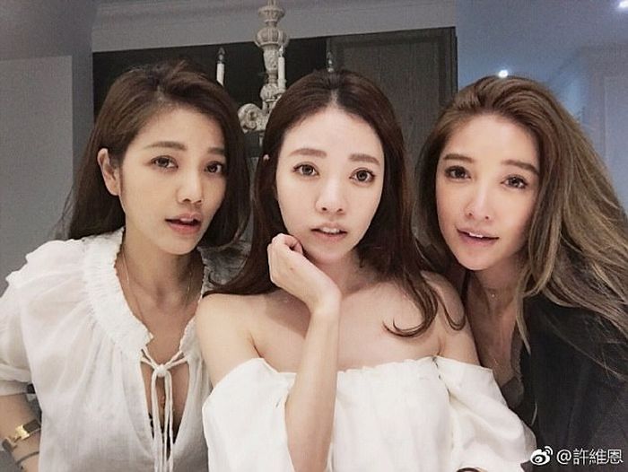 This Might Be The Most Youthful Family Ever (11 pics)