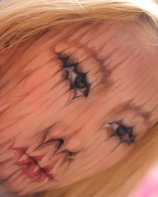 What This Artist Does To Her Face Will Seriously Mess Up Your Brain (29 pics)