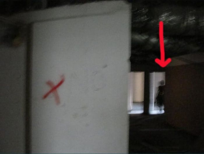 Creepy Unexplained Photos That Will Send Chills Down Your Spine (15 pics)