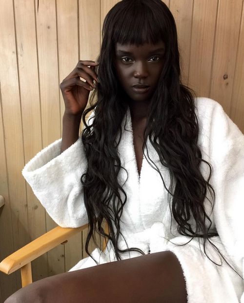 Dark Skinned Model Puzzles Her Fans (19 pics)