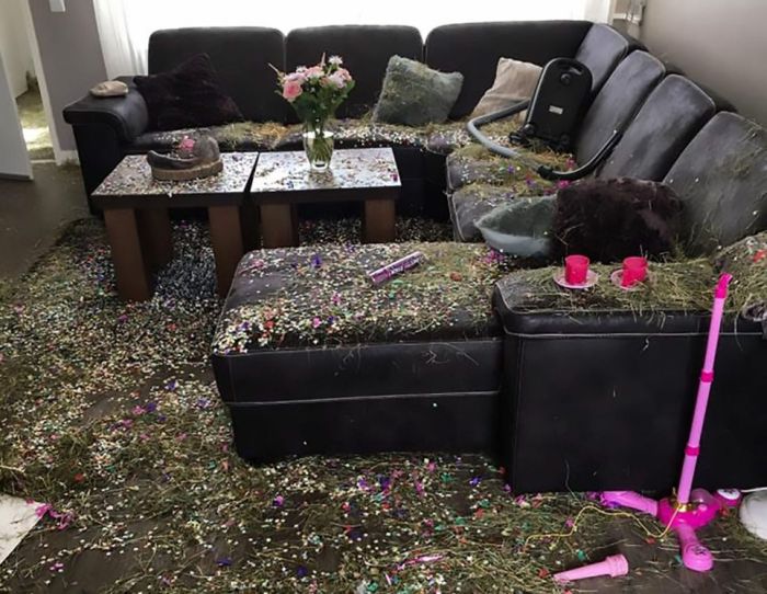 Married Couple Returns Home To A Complete Disaster (7 pics)