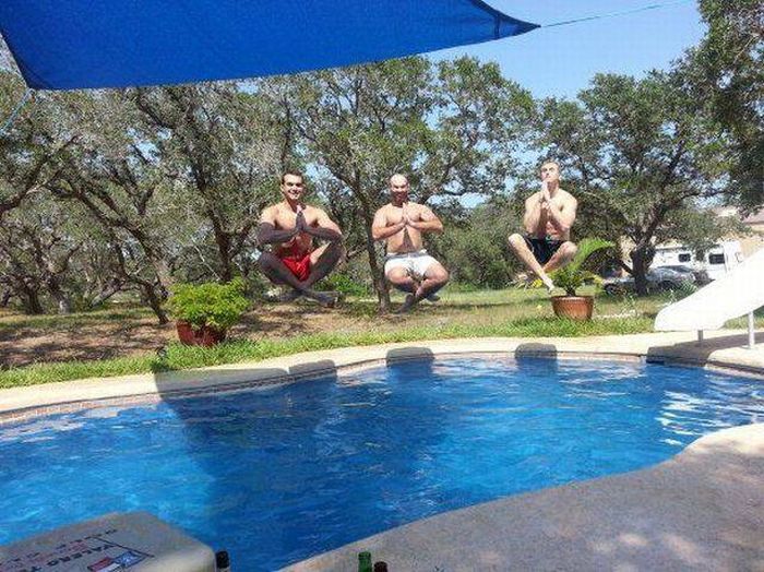 Acid Picdump (93 pics)