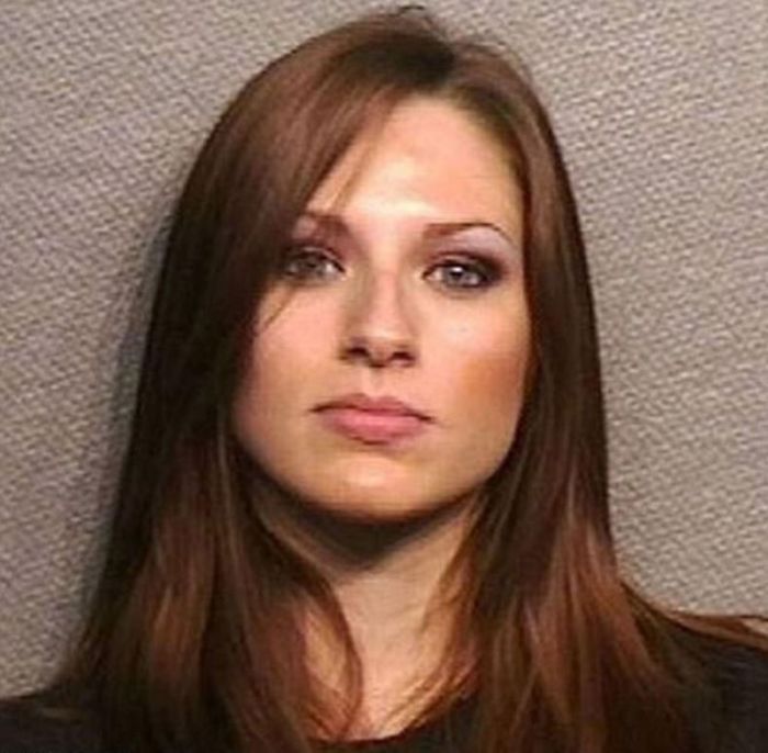 Bad Babes With Smoking Hot Mugshots (16 pics)