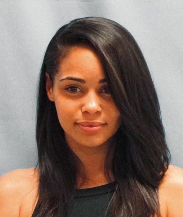 Bad Babes With Smoking Hot Mugshots (16 pics)