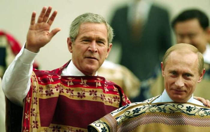 A Reminder Of Why Everyone Liked George W. Bush In The First Place (34 pics)