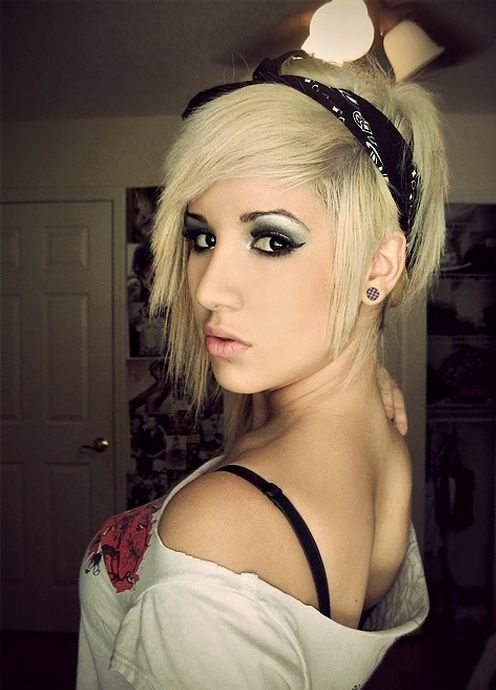 Gorgeous Girls That Will Greatly Improve Your Day (35 pics)