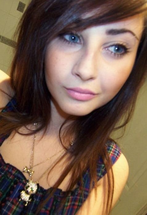 Gorgeous Girls That Will Greatly Improve Your Day (35 pics)