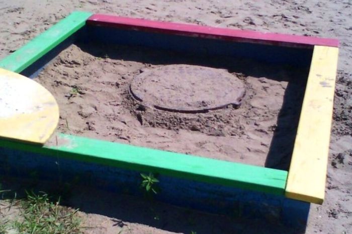 Only In Russia Would You Find This In A Sandbox (3 pics)