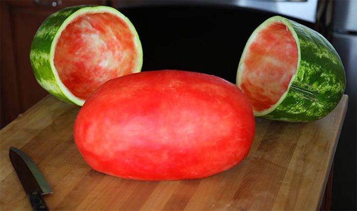 Terrifying Photos Of Peeled Fruits (17 pics)